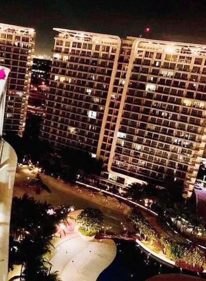 Azure C5 Man-Made Beach Balcony Multiple Units Manila Exterior foto